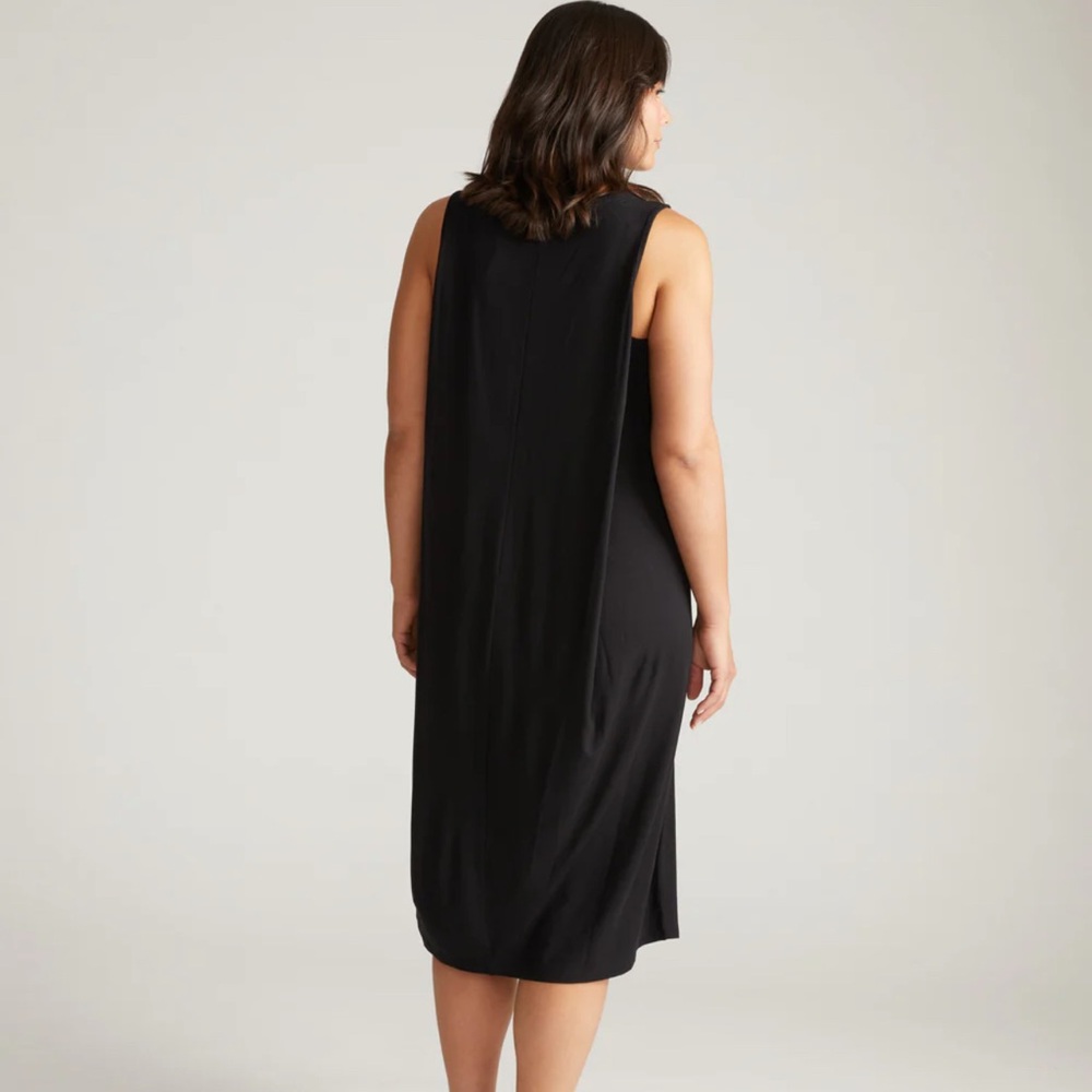 Universal Standard Black Sleeveless Dress - Picture 2 of 8